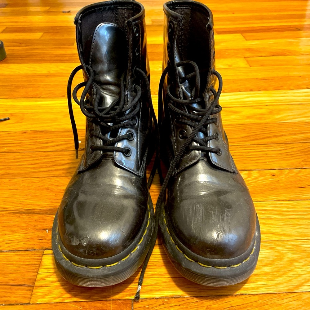 Patent Leather Dr Martens Size 8 Womens
